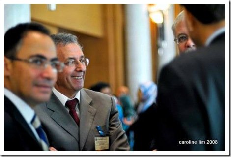 Networking during coffee break