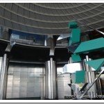 AB Goes Walkabout: M&rsquo;sia Megafam Twin Towers