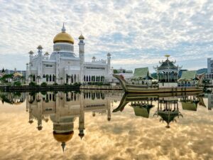 Stoic Wisdom and Islamic Teachings: 7 Timeless Lessons